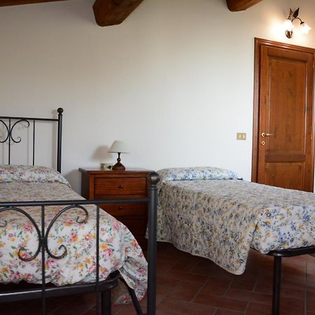 Agriturismo Podere Casalone Limite Ngoại thất bức ảnh