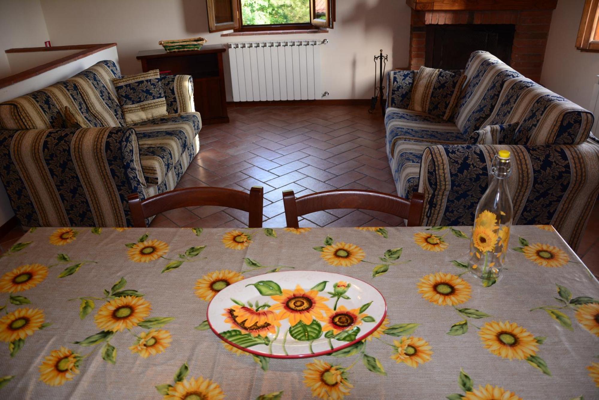 Agriturismo Podere Casalone Limite Ngoại thất bức ảnh