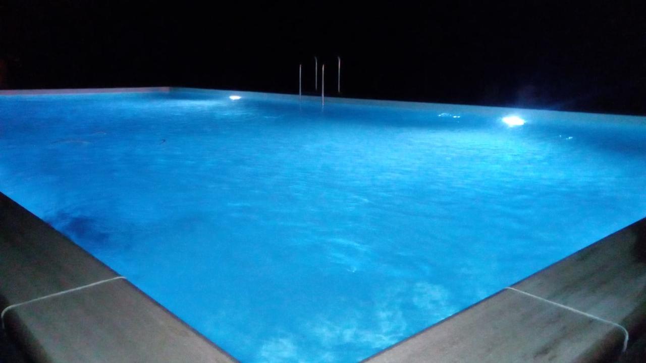 Agriturismo Podere Casalone Limite Ngoại thất bức ảnh